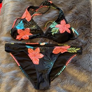 Floral bikini